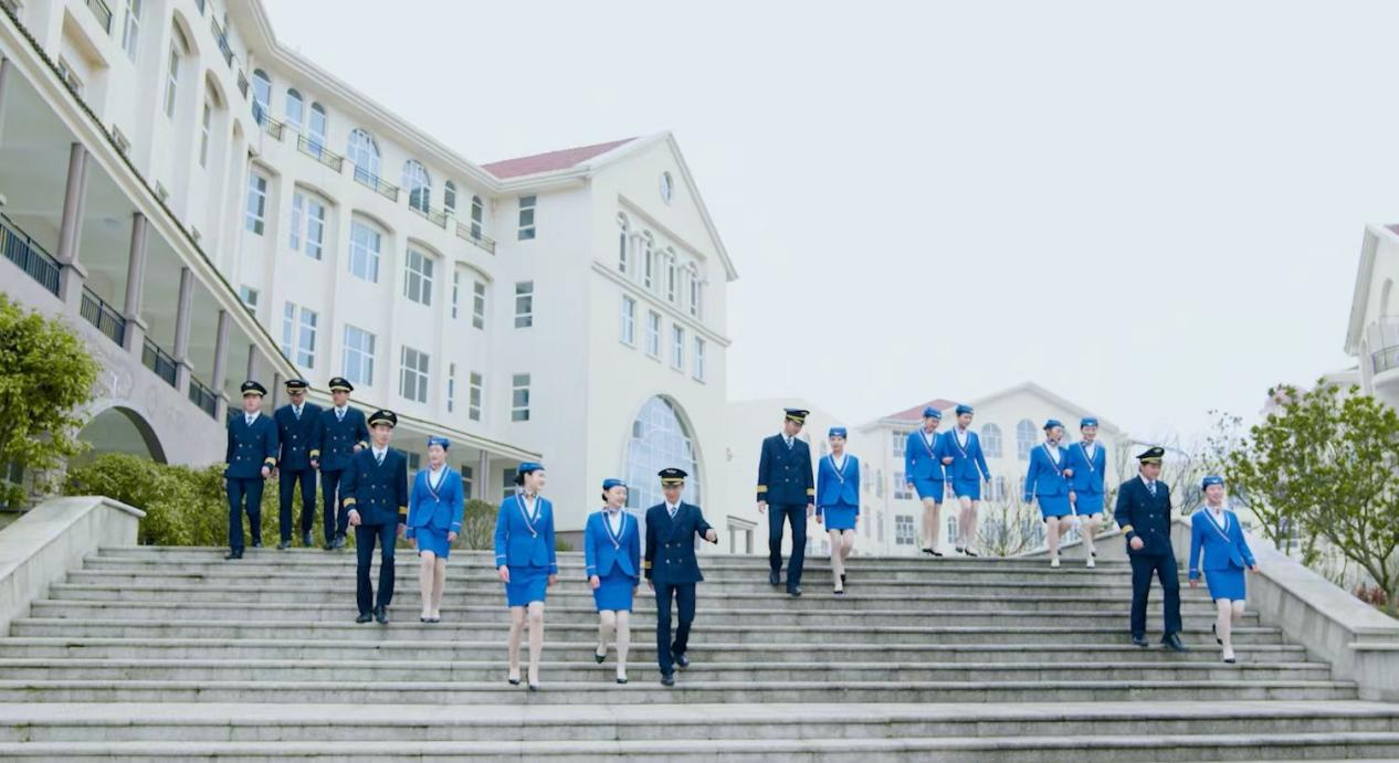 贵州高职院校分类考试招生公益直播丨3月7日贵州民用航空职业学院——德技双修，筑梦蓝天！