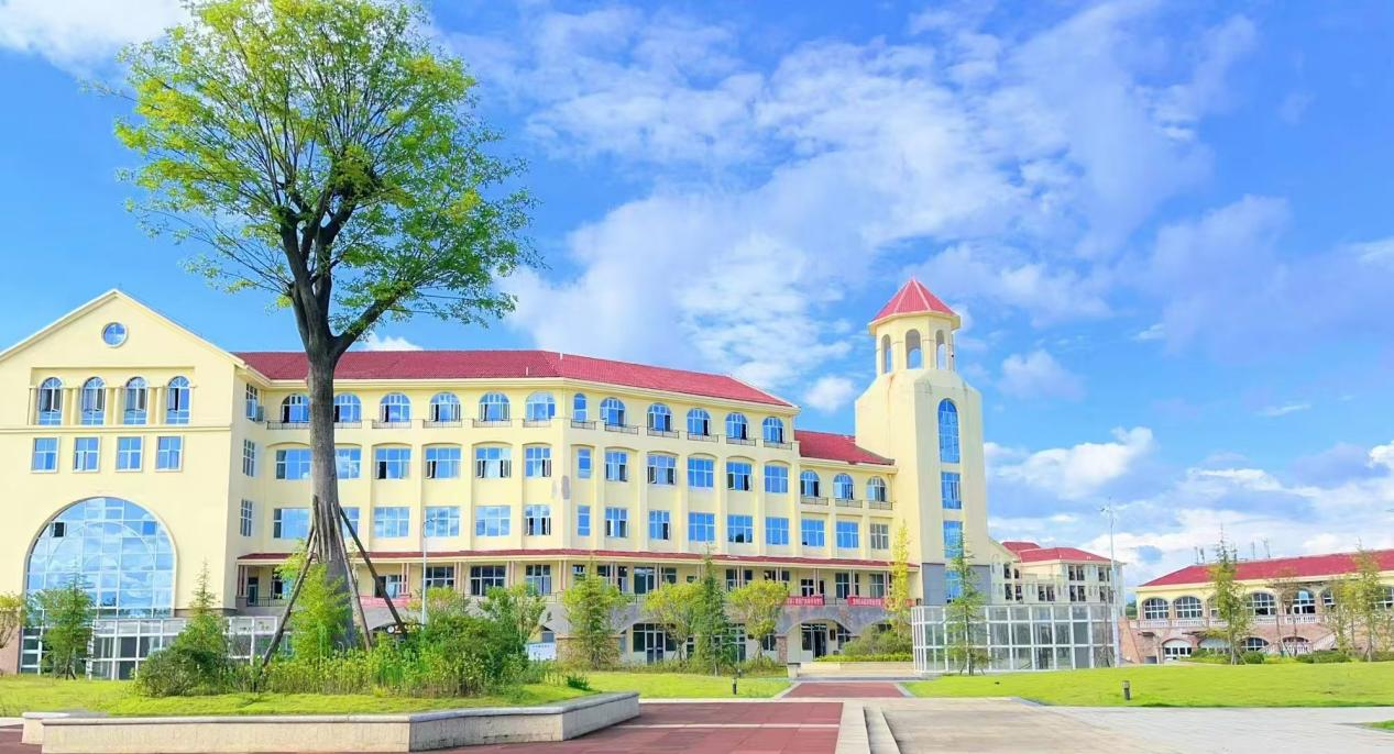 贵州高职院校分类考试招生公益直播丨3月7日贵州民用航空职业学院——德技双修，筑梦蓝天！